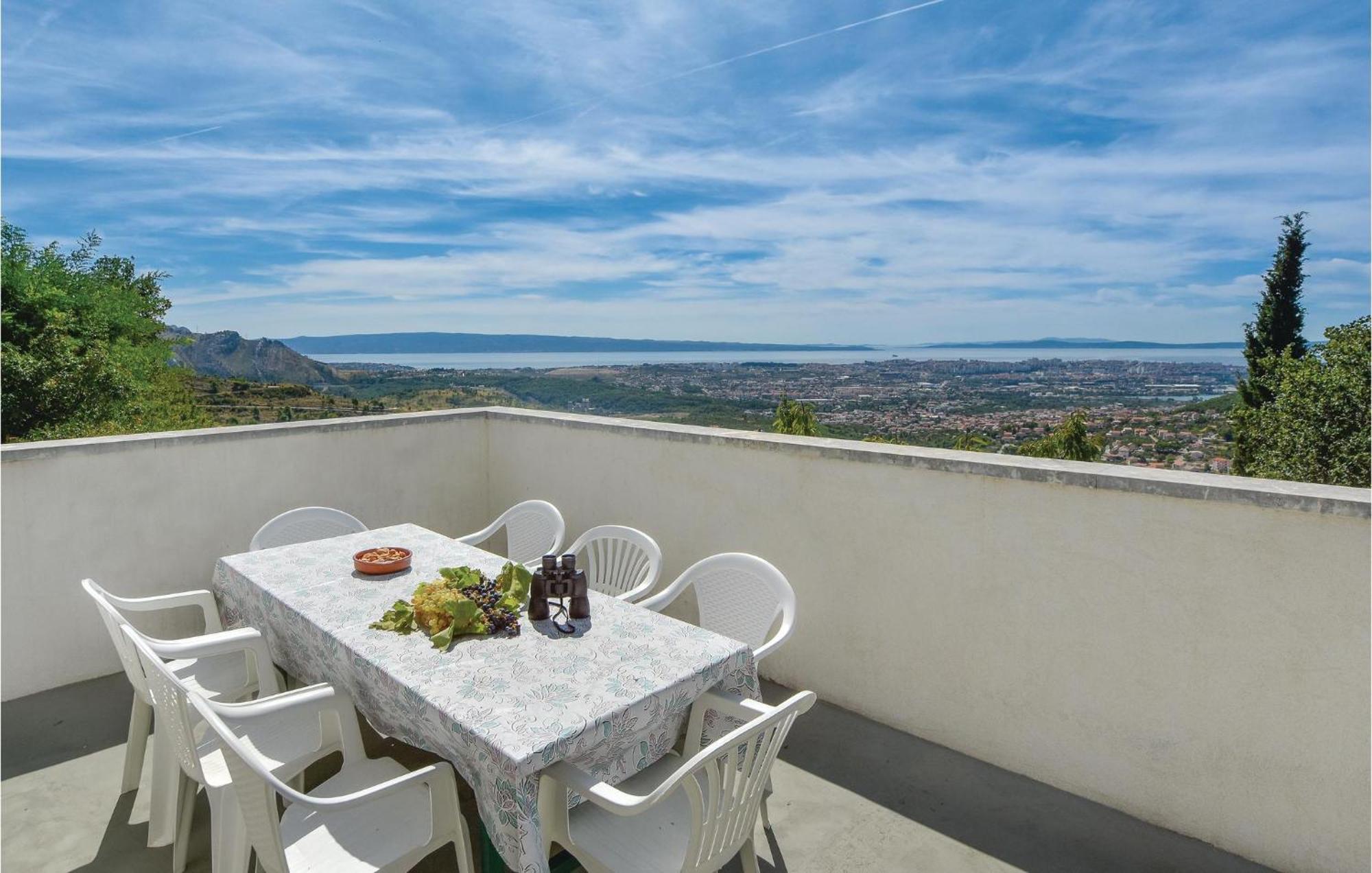Bobani Gorgeous Home In Klis With Wifi מראה חיצוני תמונה