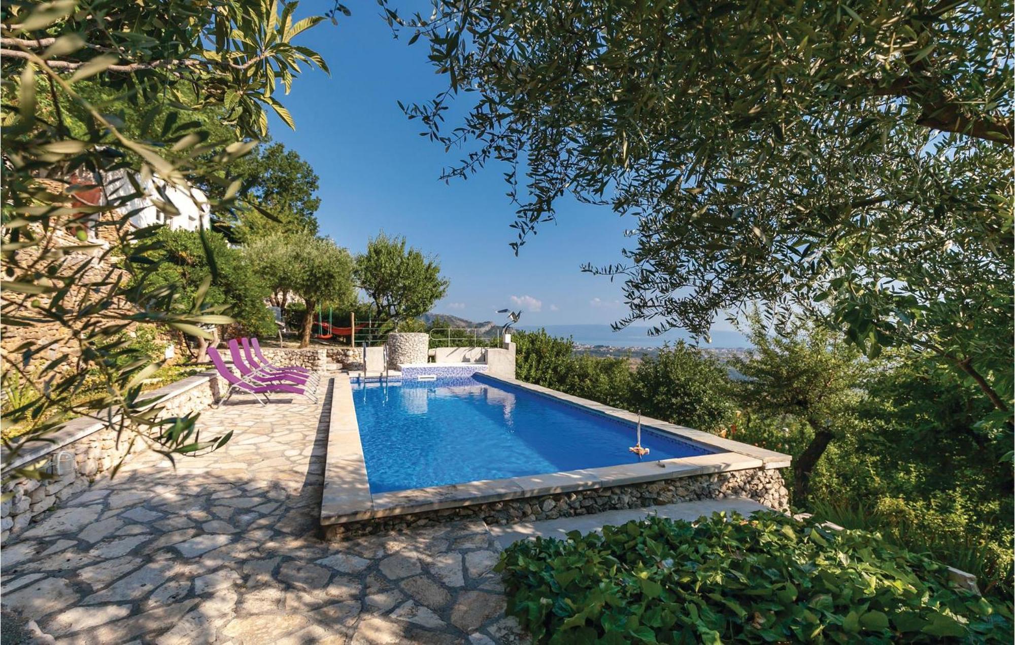 Bobani Gorgeous Home In Klis With Wifi מראה חיצוני תמונה