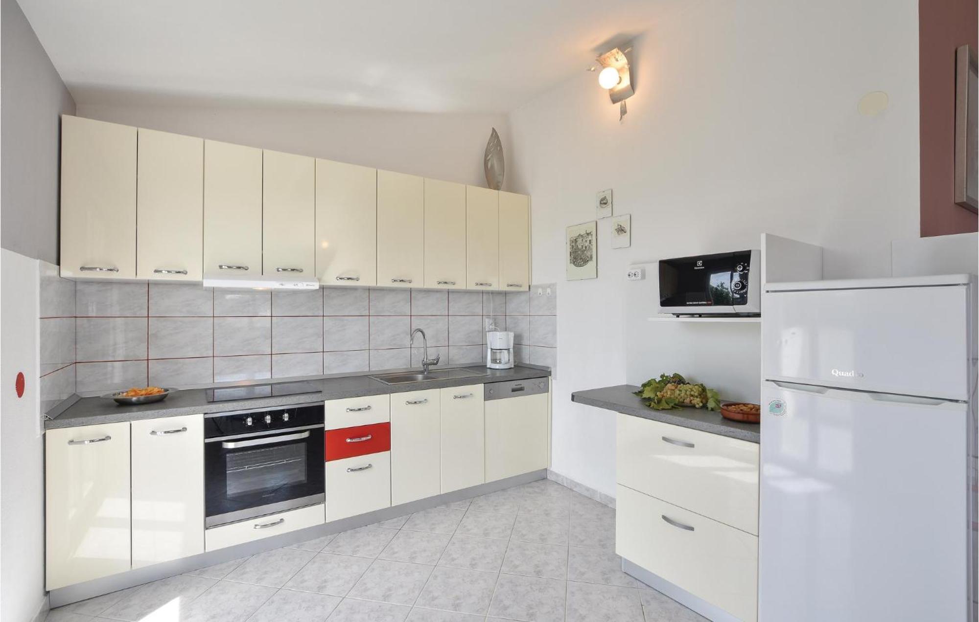 Bobani Gorgeous Home In Klis With Wifi מראה חיצוני תמונה