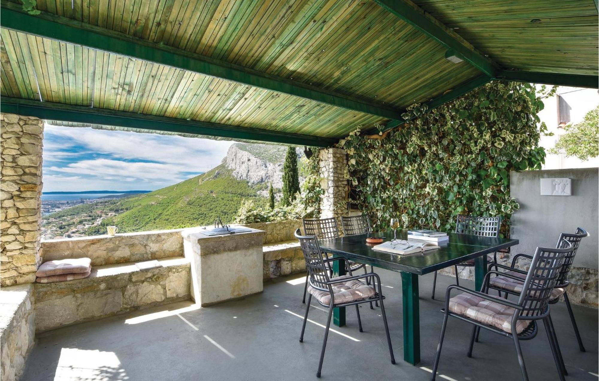 Bobani Gorgeous Home In Klis With Wifi מראה חיצוני תמונה