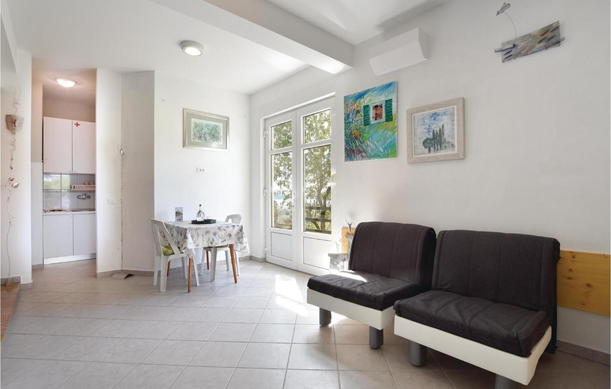 Bobani Gorgeous Home In Klis With Wifi מראה חיצוני תמונה