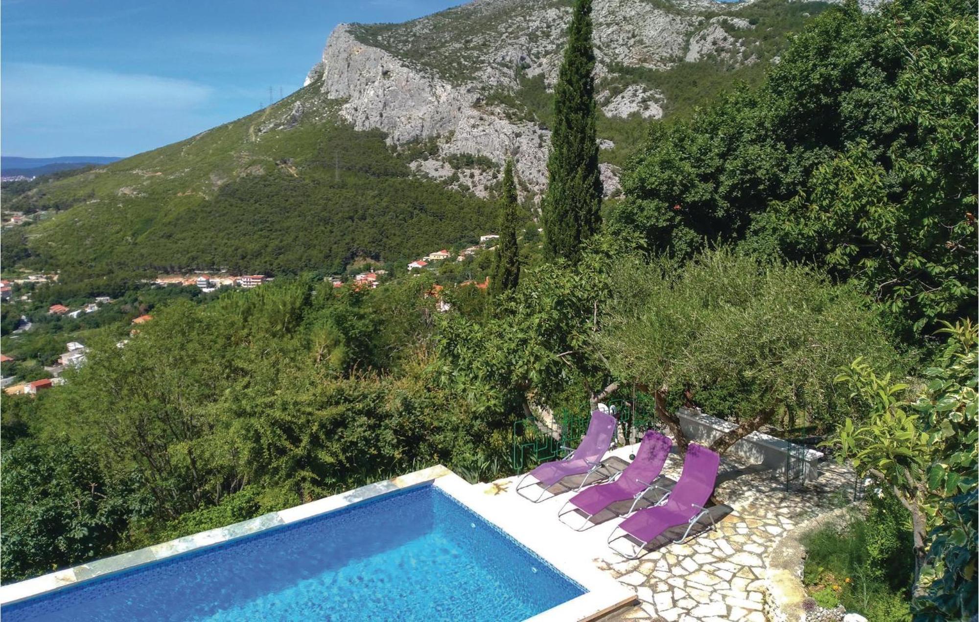 Bobani Gorgeous Home In Klis With Wifi מראה חיצוני תמונה
