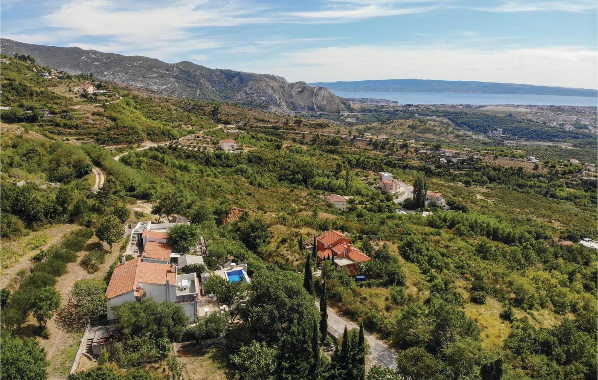 Bobani Gorgeous Home In Klis With Wifi מראה חיצוני תמונה
